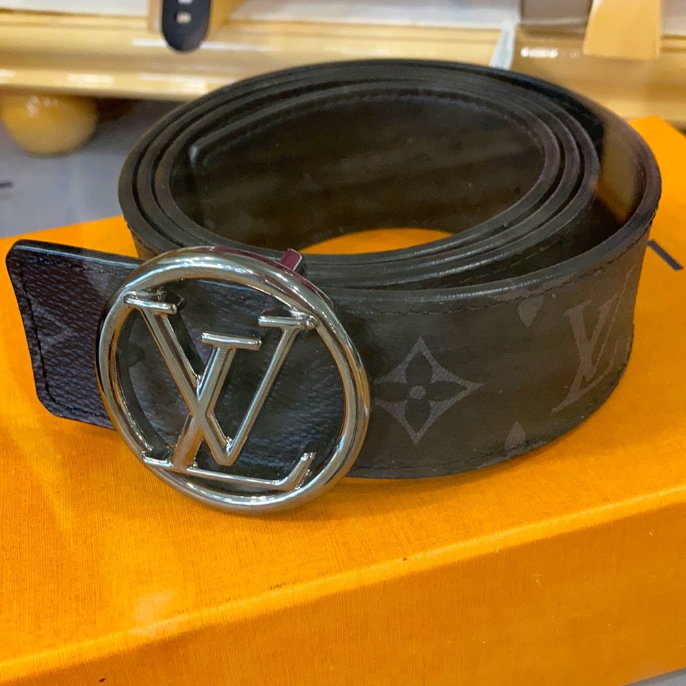 Louis Vuitton men’s belts Black Monogram